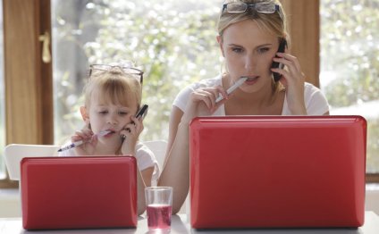 Working-mom-ASAP-STaffing